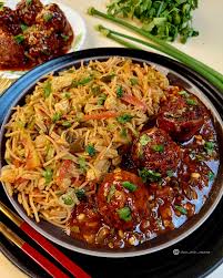 Chilli Garlic Noodles + Veg Ball Manchurian